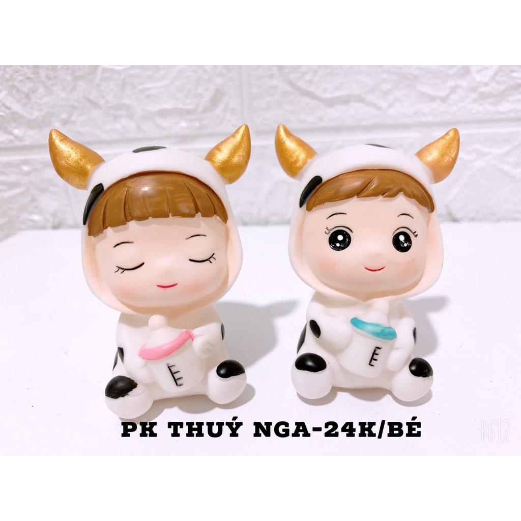 5 Em bé trâu trắng đen (nhựa)