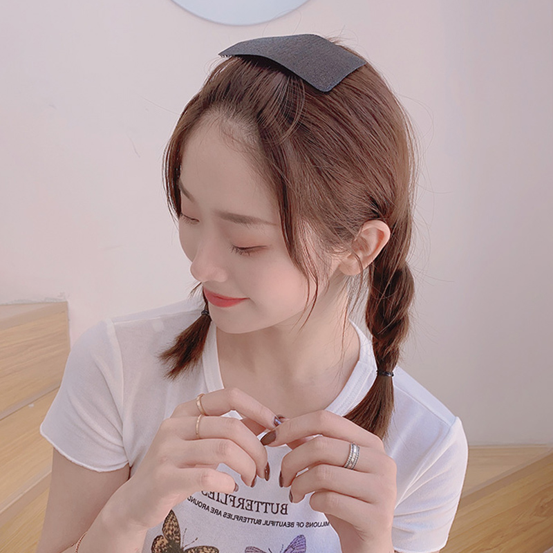 Kẹp dán tóc mái màu đen phong cách Hàn Quốc đơn giản cho nữ