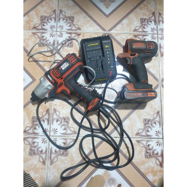 Bộ BLACK and Decker bắn vít