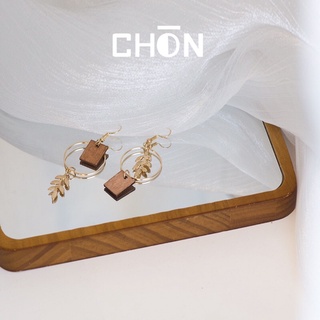 Bông tai gỗ lá vuông CHÒN ACCESSORIES CKT#0005