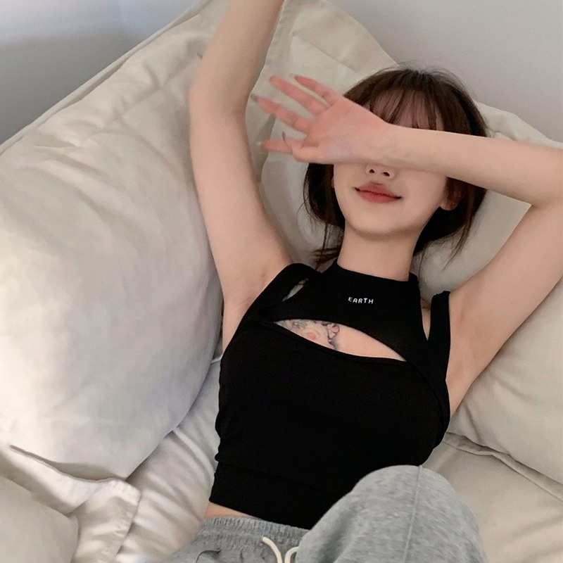 Áo Tank Top Sát Nách Thiết Kế Khoét Quyến Rũ
