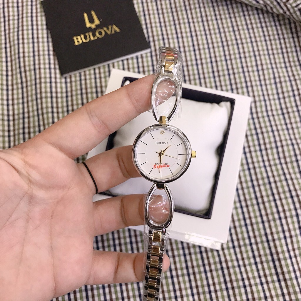 Đồng hồ lắc tay nữ Bulova BLVLN03