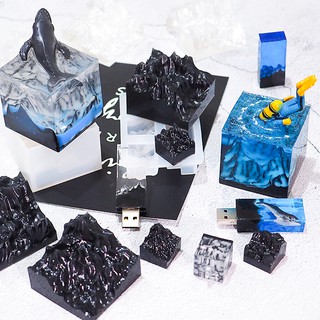 Khuôn silicon làm resin hình núi