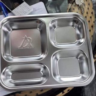 Khay inox 4 ngăn
