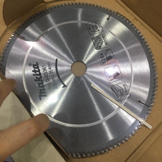 LƯỠI CẮT NHÔM HỢP KIM MAKITA 250MM X 120T (LOẠI 1)