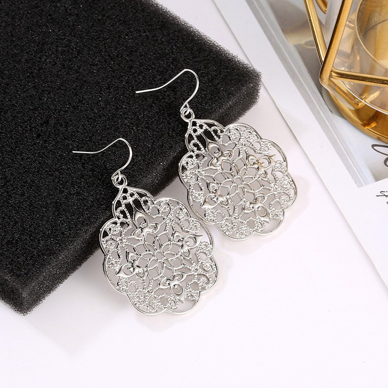 Hoa tai mặt hình hoa phong cách Bohomian xinh xắn