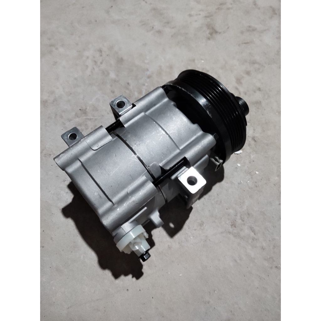 Lốc điều hoà F1201 lắp xe Fors Transit 2.4 / Ford Escape 2004