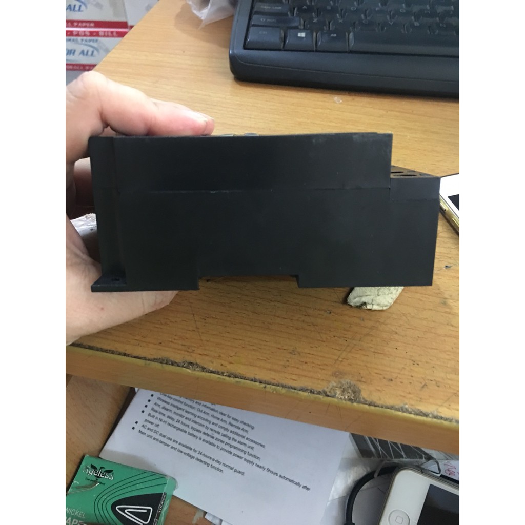 Thiết bị hẹn giờ tắt mở tự động Smart Sensor KG316  (Đen)