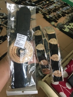 Combo 2 thắt lưng váy giá 200k