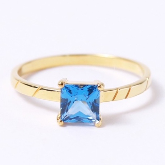 Nhẫn khắc xéo đính hạt đá vuông màu xanh dương cá tính Gix Jewel N109