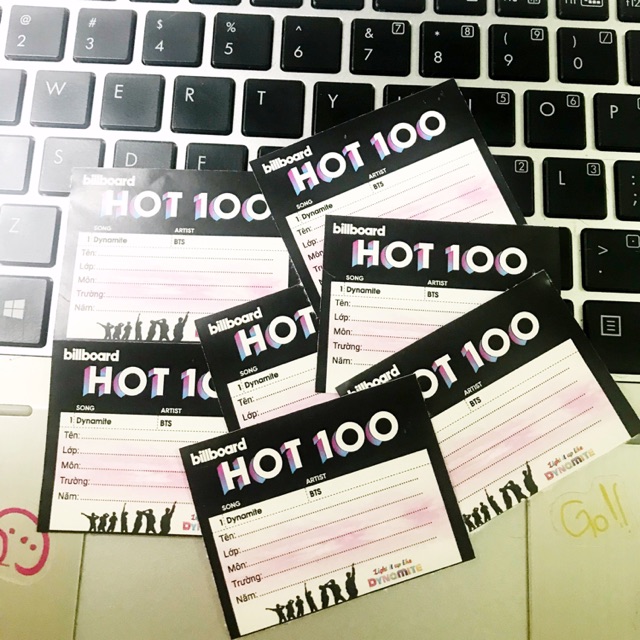 Sticker nhãn vở của nhóm nhạc no1 Billboard Hot100 💜❤️