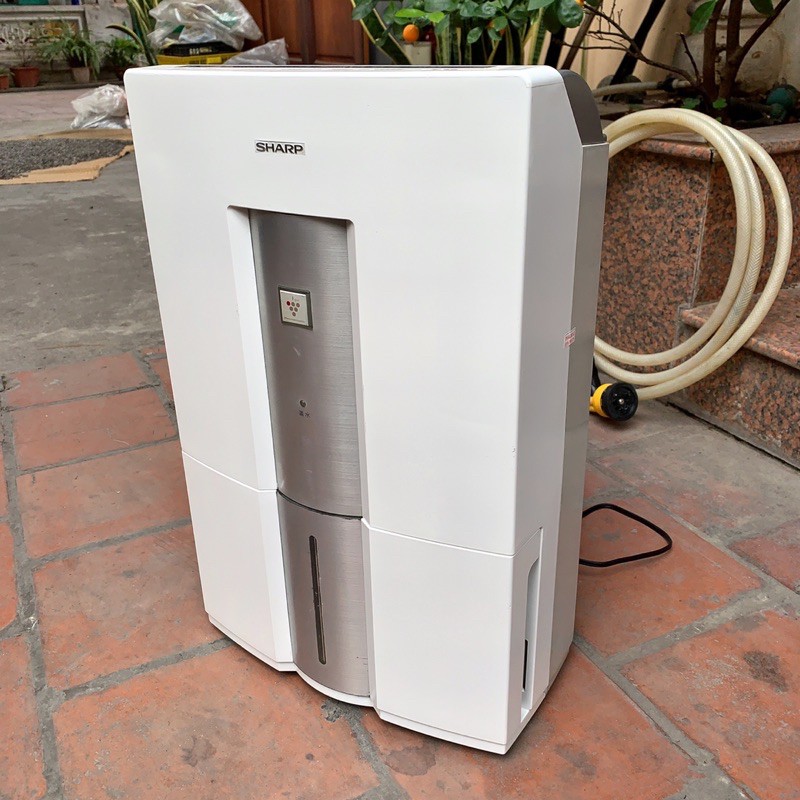 Máy hút ẩm Sharp 268A