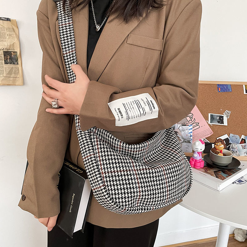 Túi vải bố đeo chéo thời trang Hàn Quốc mới 2021