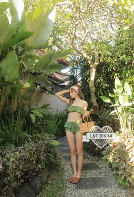 Bikini quây bèo xanh rêu sáng