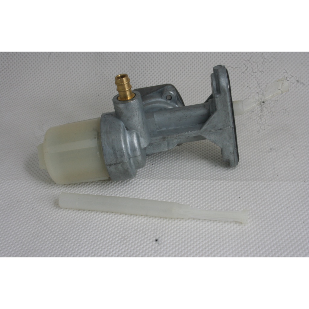 Khóa xăng Suziki GN125