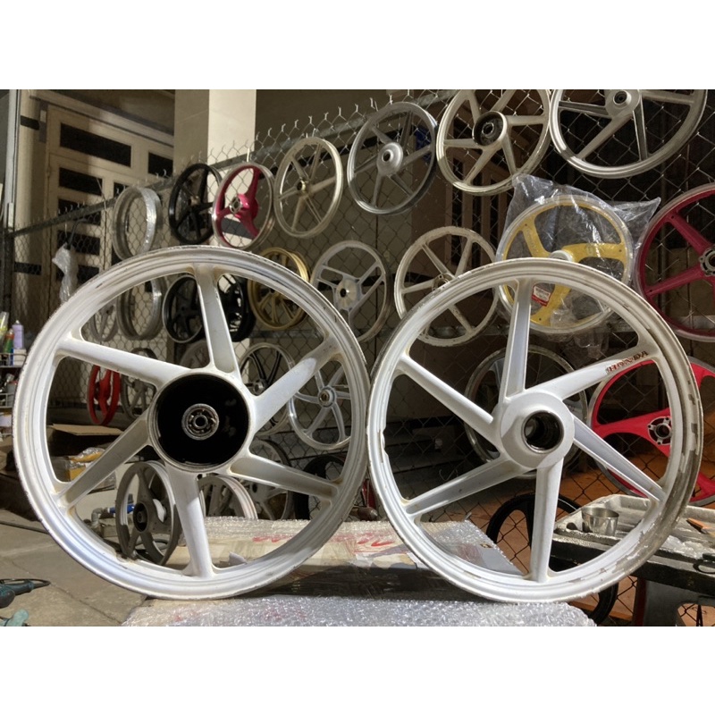Mâm 6 cây honda 1 dĩa 5 lổ