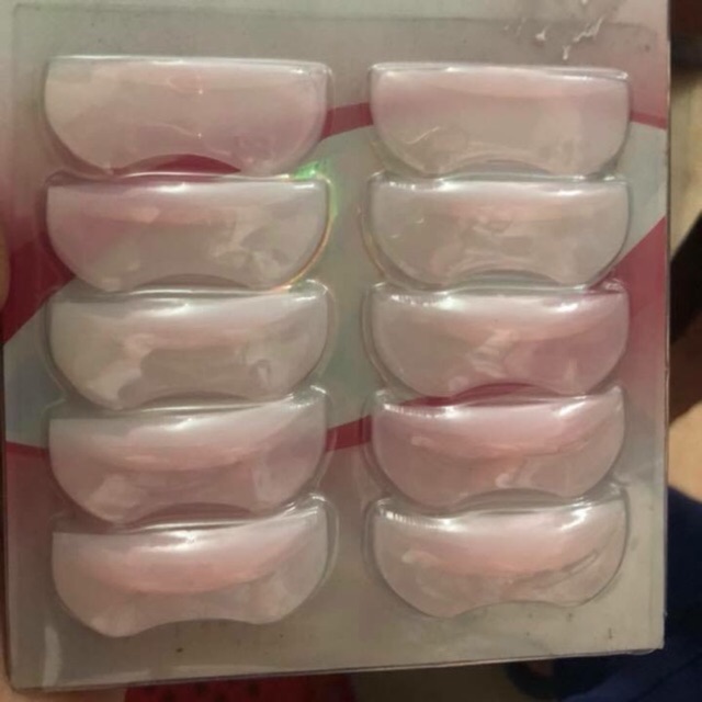 Trục uốn mi nhựa