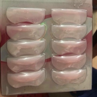 Trục uốn mi nhựa