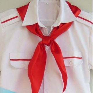 Khăn quàng cổ học sinh tiểu học màu đỏ