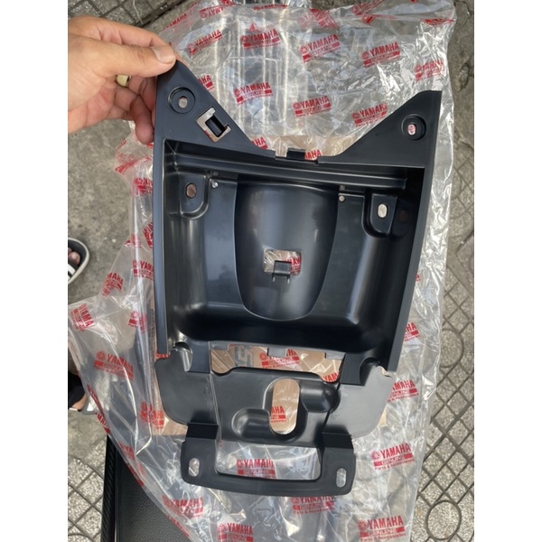 học đựng đồ exciter 2005-2010 chính hãng yamaha