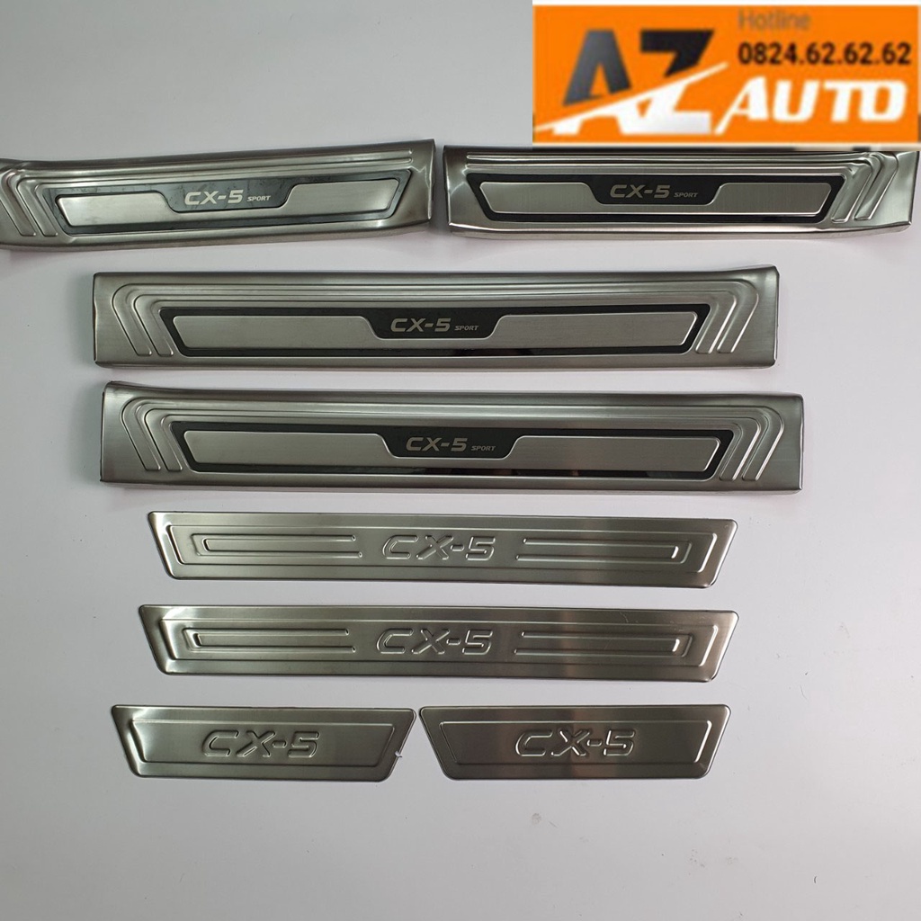 Ốp bậc cửa , nẹp bước chân Mazda CX5 2018-2023 loại đẹp - hàng cao cấp