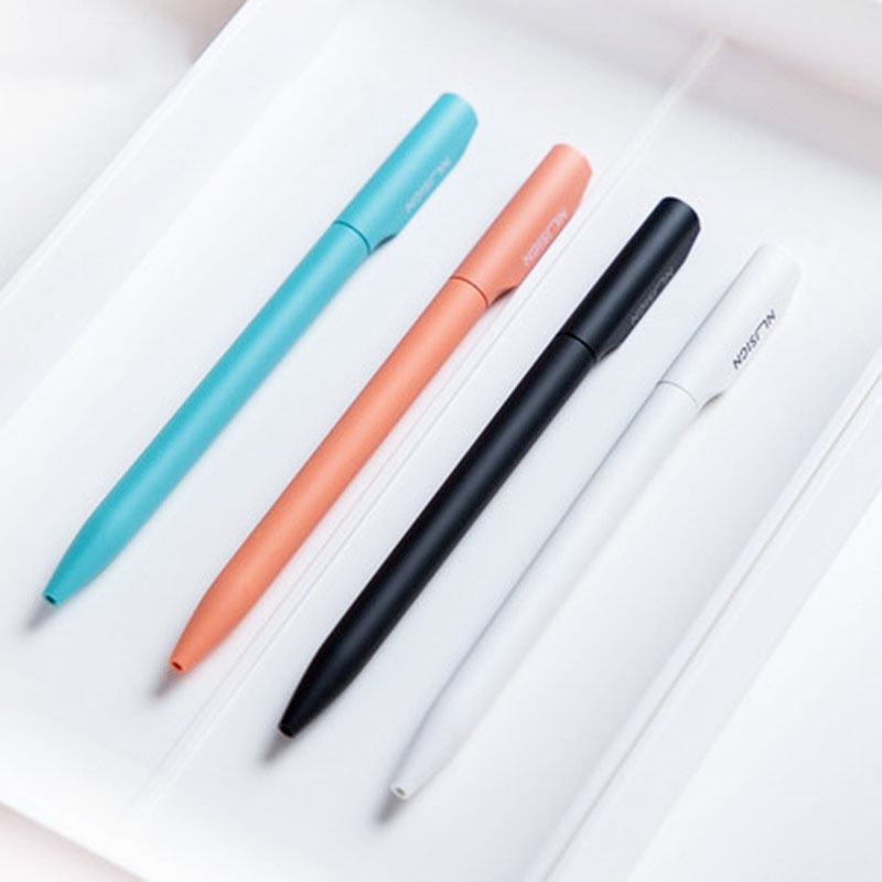 Bút Mực Đen Ngòi 0.5mm Có Thể Xoay Được Chất Lượng Cao