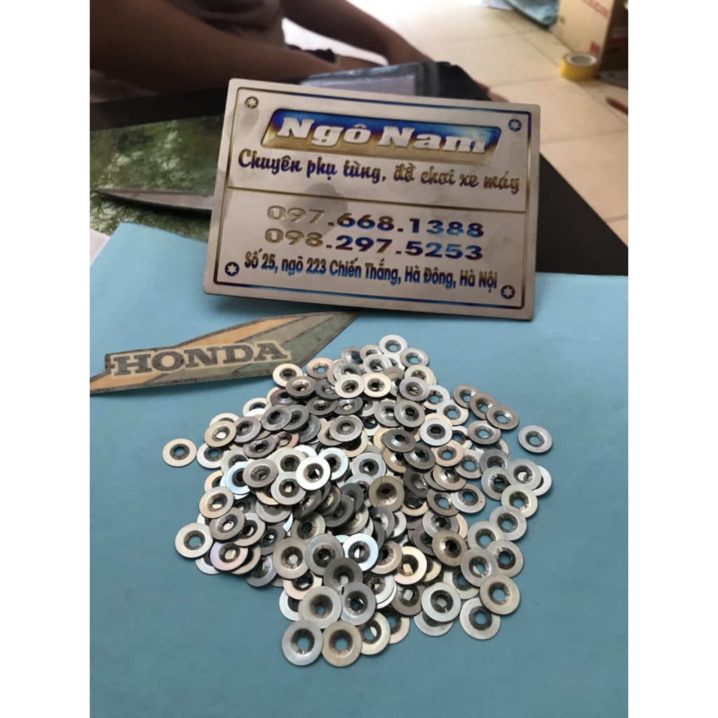 Hoa thị chốt tem đào và chốt CDI