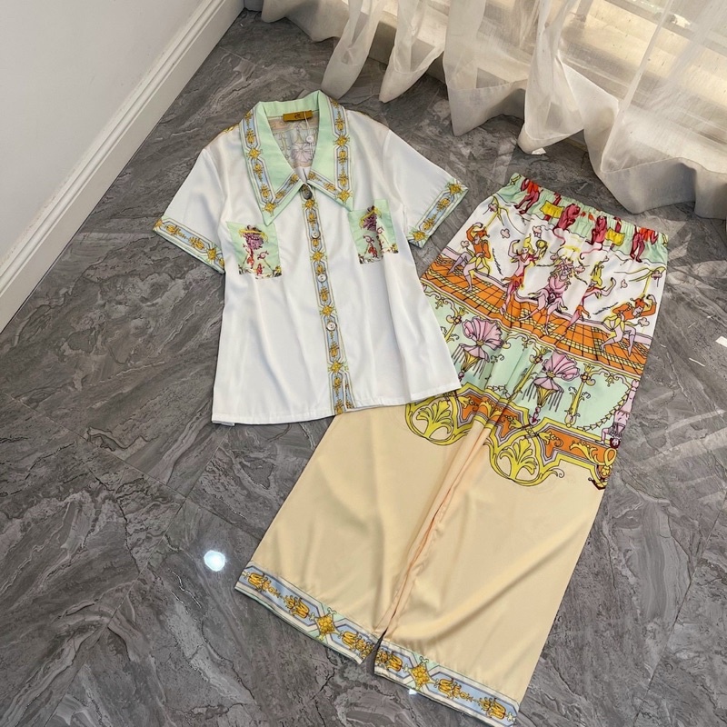 bộ ngủ mặc nhà pijama lụa cao cấp Quảng Châu tay ngắn vàng trắng
