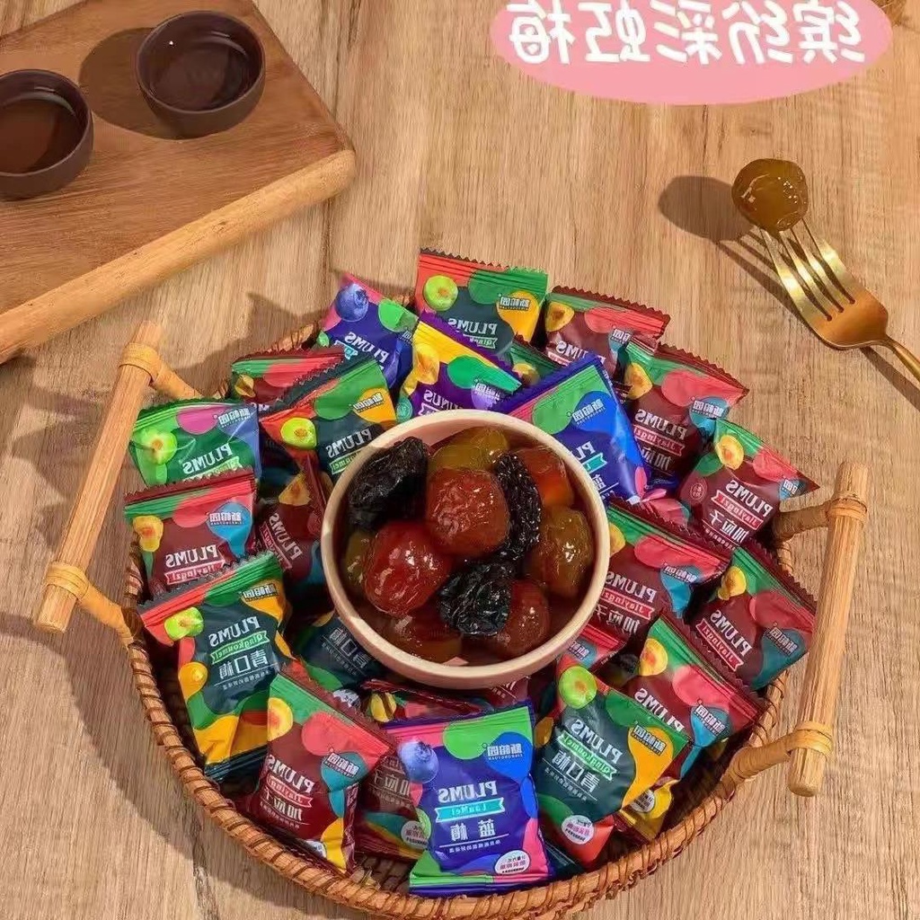 Ô mai xí muội mix nhiều loại trái cây Plum Weisiel 408g (omai ngon: cherry, việt quất, mơ, mận vàng, mận đen, mận đỏ)