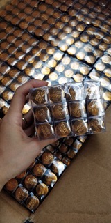 Lốc 12 chai Dầu Sâm Lăn Thái Lan