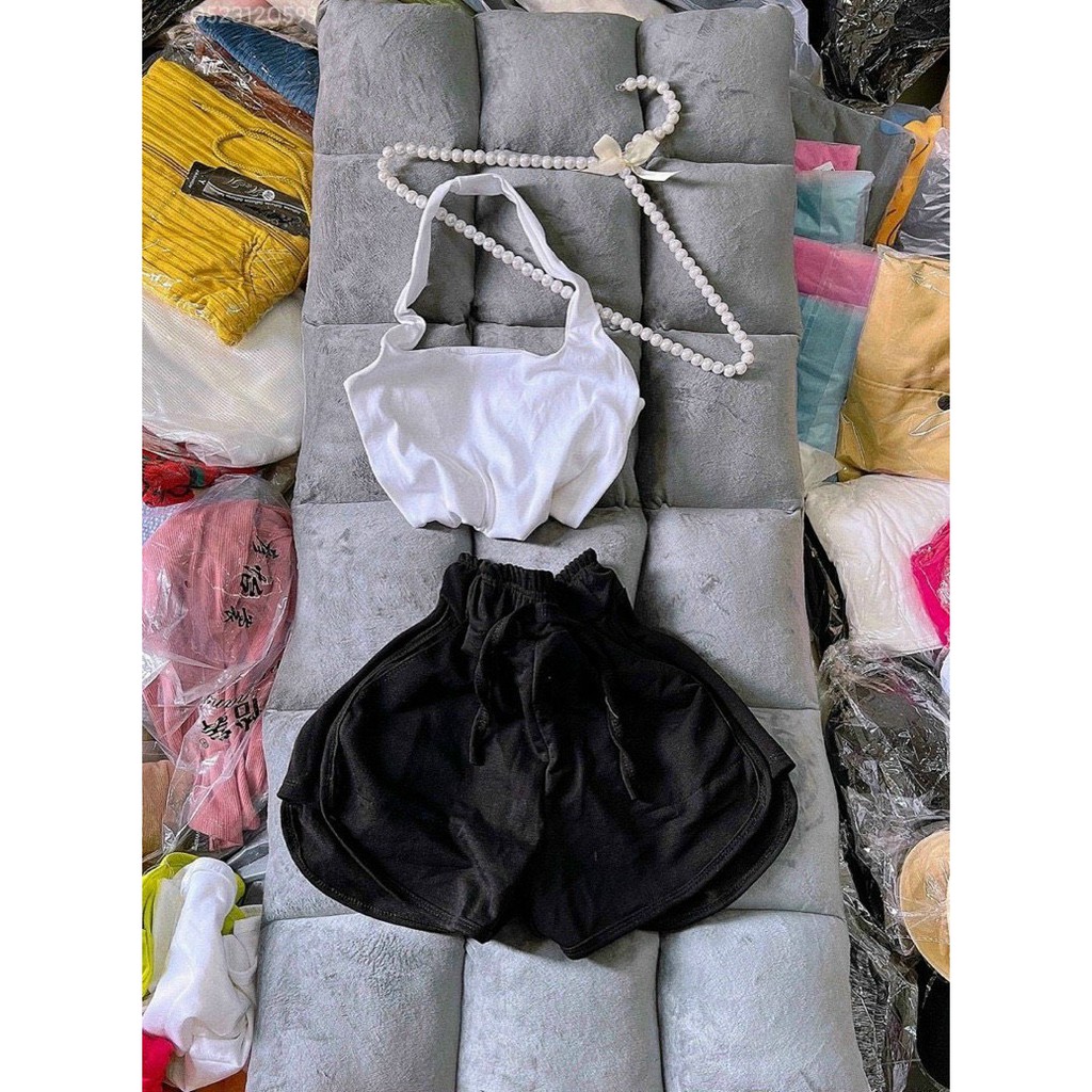 Set bộ đi chơi áo yếm tròng cổ hở lưng sexy mix quần đùi thể thao trơn màu NU55