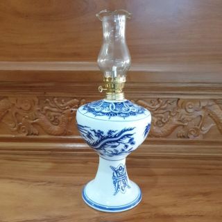Đèn dầu sứ bát tràng cao 28,5cm