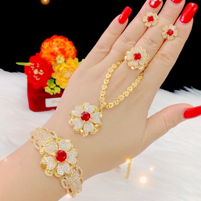 Set bộ trang sức kiểu hoa dát vàng 18k mẫu mới cực đẹp