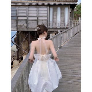 váy 2 dây thắt nơ voan