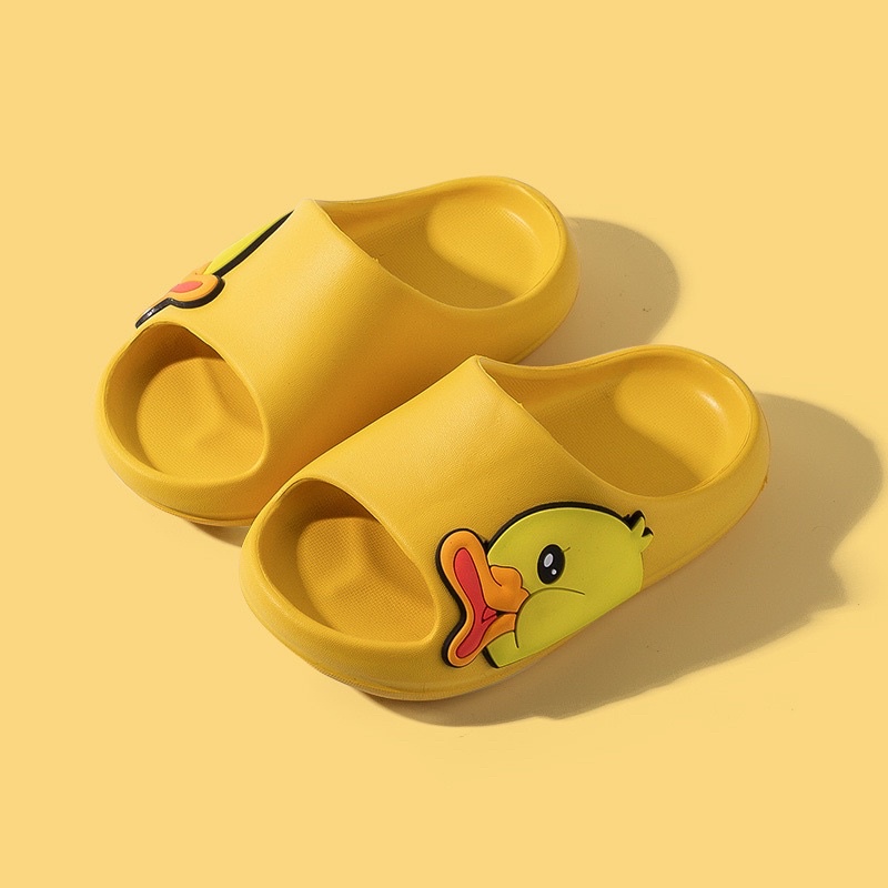Dép bánh mì Mỏ Vịt Quack Quack mẫu mới hè 2022