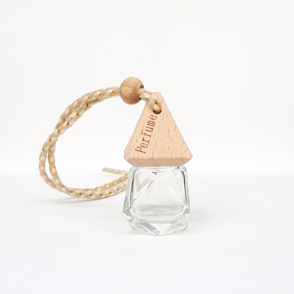 Lọ treo tinh dầu lục lăng có dây treo thích hợp treo trong phòng ngủ hoặc xe hơi