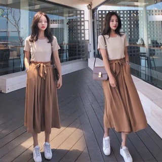 Set áo phông quần ống rộng giả váy