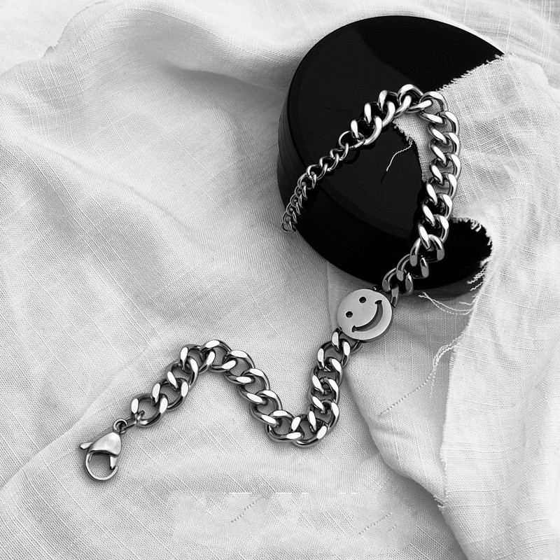 Vòng Tay Mặt Cười Đơn Giản Cá Tính Phong Cách Hàn Quốc