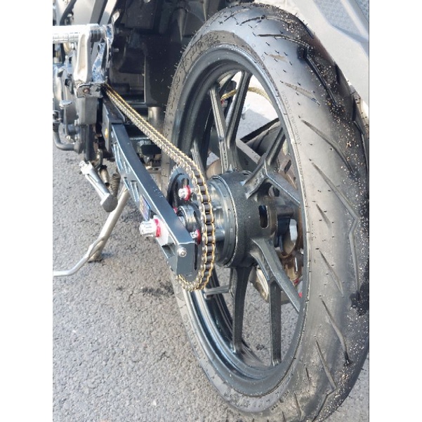 Gấp cnc nhôm 7 anode Thụy Sĩ gắn như zin không độ chế  giành riêng cho