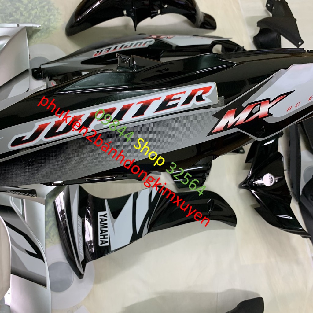 Fuill dàn áo xe JUPITER MX đen bạc ,vỏ nhựa xe jupiter gravita  ,-mủ trắng nguyên sinh loại 1 ĐẸP ,lắp vừa khít cho  xe