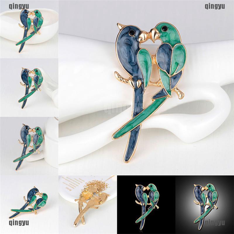 Trâm Cài Áo Mạ Vàng Hoạ Tiết Giáng Sinh