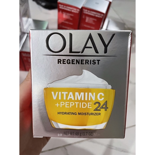 Kem dưỡng da trắng sáng,nâng cơ Olay Britening Vitamin C + Peptide