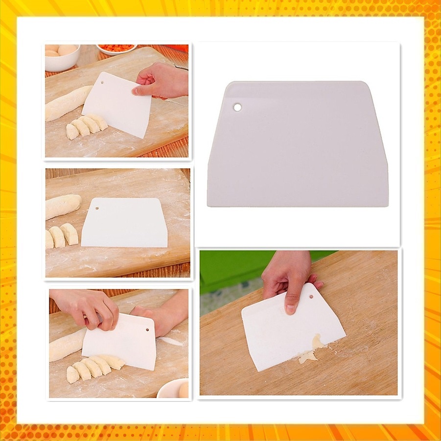 Miếng cắt và vét bột bằng nhựa