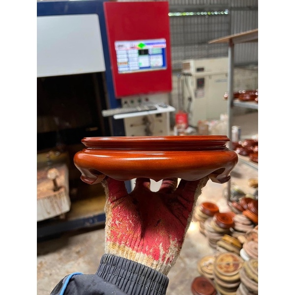 Đế kệ gỗ lõi siêu bền không mối mọt và rất nặng