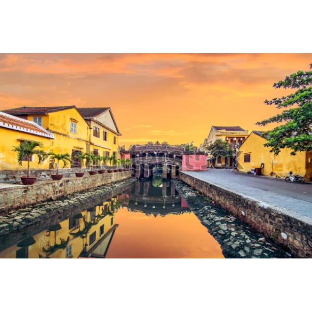 Tranh dán tường Đà Nẵng Hội An cổ kính, đèn lồng, cầu vàng 3D Chất liệu lụa 3D, xé không rách, lau chùi thoải mái