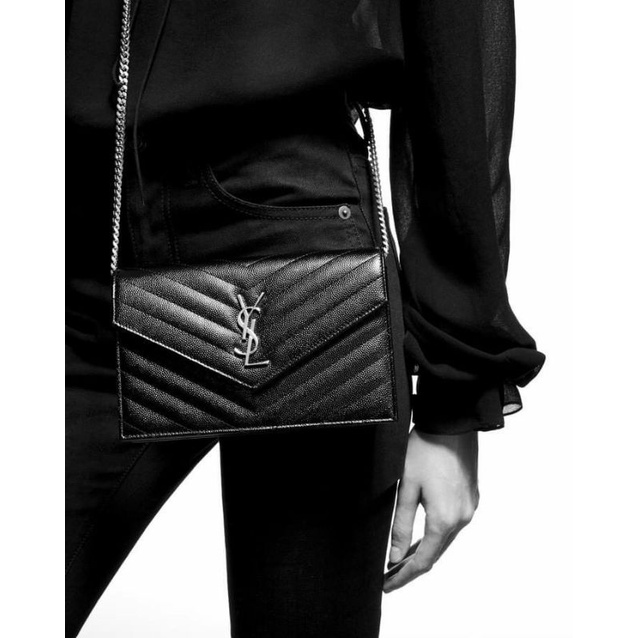 Ysl envelop woc Size 19 CM