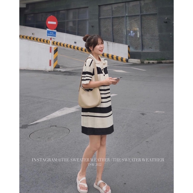 Áo/ Váy polo chất len thô be kẻ đen the.sweaterweather TSW