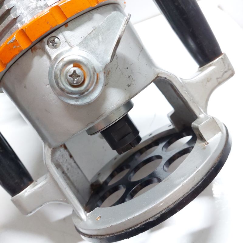 MÁY PHAY GỖ TOWA NỘI ĐỊA NHẬT MŨI 12MM ĐIỆN 100V