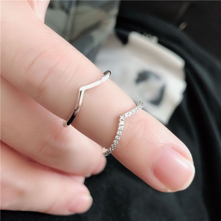 Nhẫn Bạc 925 Hình Chữ V Đính Đá Zircon Thời Trang Cho Nữ
