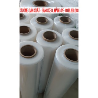 Màng pe 2,6 kg ( lõi 0,2 kg)